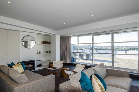 Sydney East Luxury Apartment - Hotel Accommodation 4