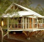 Bombah Point Eco Cottages - Hotel Accommodation