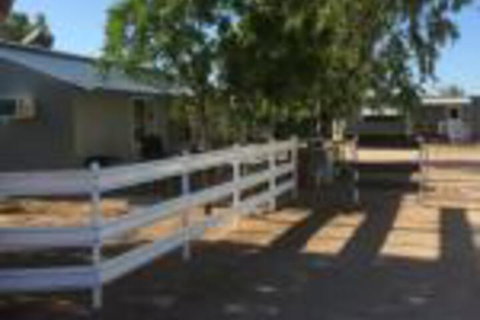 Cottage On Cork Muddy Cottage - Hotel Accommodation 0