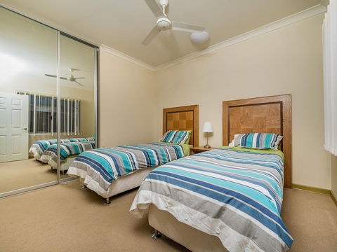 Seafront Unit 49 - Hotel Accommodation 5