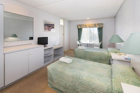 Augusta Hotel Motel - Hotel Accommodation 5