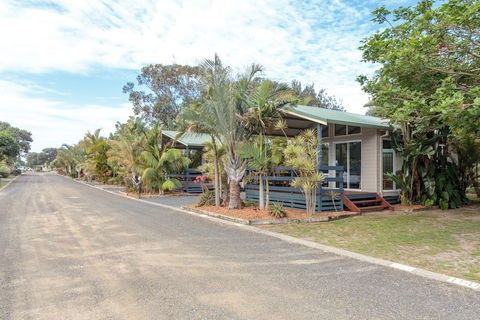 Gateway Lifestyle Easts Ocean Shores - Hotel Accommodation 0
