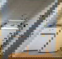 Myer House - Hotel Accommodation