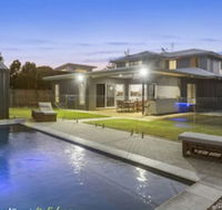Ebony Rose Tweed Coast Holidays - Hotel Accommodation