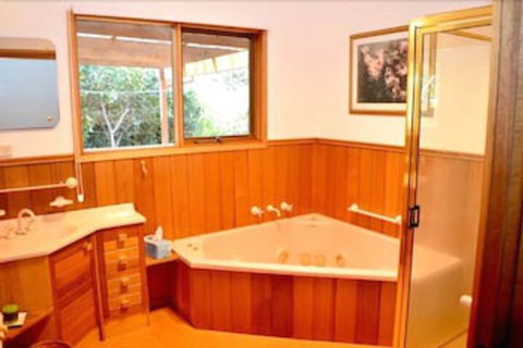 Lisieux - Hotel Accommodation 6