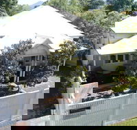 Healesville House - Magnolia House - Hotel Accommodation