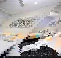 Coastal by Rockingham Apartments - Hotel Accommodation