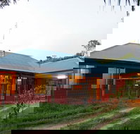 Heavenly Hideaway - Hotel Accommodation