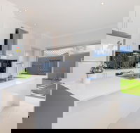 Auspan Guest House - Hotel Accommodation