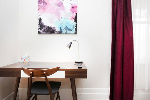 Little St Kilda - Hotel Accommodation 7