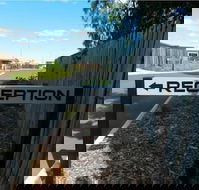 Dooleys Capella Tavern and Motel - Hotel Accommodation