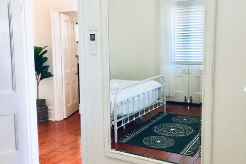 Morpeth Cottage - Hotel Accommodation 2