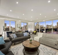 3 Bedroom Inner City Penthouse - Hotel Accommodation