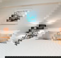 The Berry Inn - Hotel Accommodation