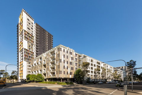 Meriton Suites Zetland - Hotel Accommodation 1