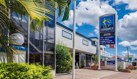 The Q Motel - Hotel Accommodation 1