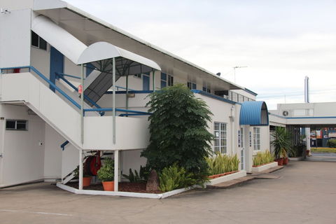 The Q Motel - Hotel Accommodation 0