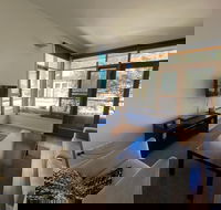 Triggerplant 1 - Hotel Accommodation