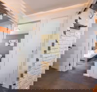 Triggerplant 4 - Hotel Accommodation