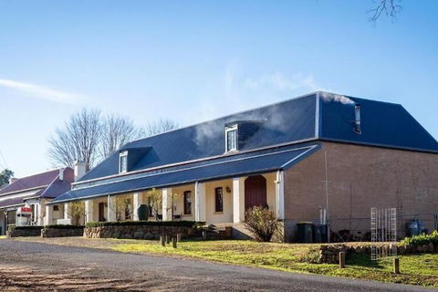 Brigham House - Hotel Accommodation 2