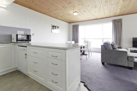 Moose 9 - Hotel Accommodation 4