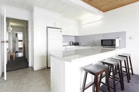 Moose 9 - Hotel Accommodation 1