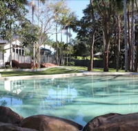 Away on Belongil Fields - Hotel Accommodation