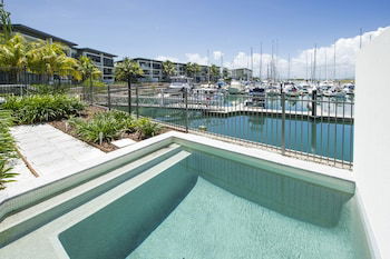 Blue On Blue Apartment 914 - Hotel Accommodation 0