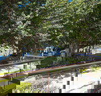 Picnic Bay Apartments Unit 4 - Hotel Accommodation