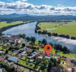 Moruya Holiday House - Hotel Accommodation