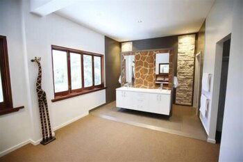 Nahmahlu - Hotel Accommodation 4