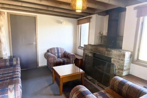 Alpine Interlude - Hotel Accommodation 5