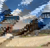 Camelot - Hotel Accommodation