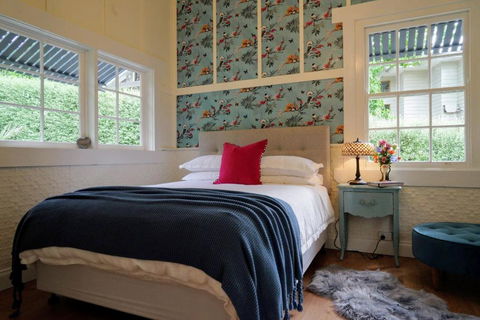 Little Violet - Hotel Accommodation 1