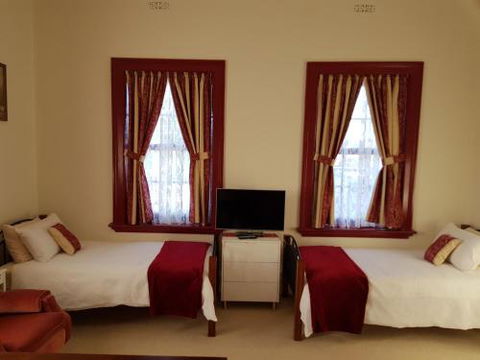 Blayney Post Office Bed & Breakfast - Hotel Accommodation 5
