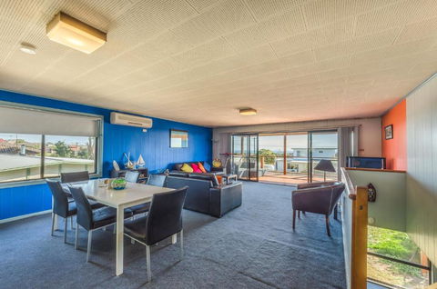 Bayviews - Hotel Accommodation 3