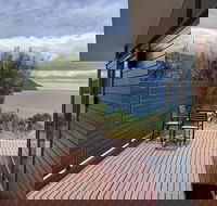 Eaglehawk Pavilions - Hotel Accommodation