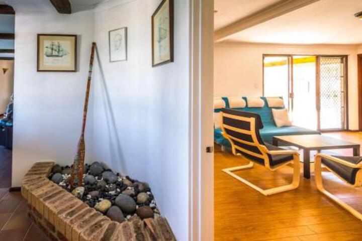 Banksia Grove WA Hotel Accommodation