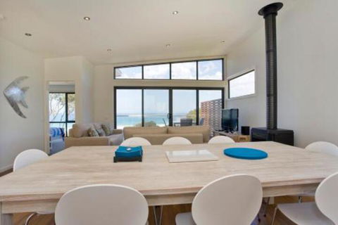 Earth Sea Sky - Hotel Accommodation 6
