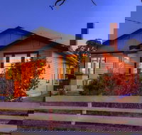 Grace's Spa Cottage - Hotel Accommodation