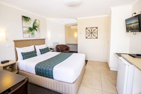 Apple & Grape Motel - Hotel Accommodation 7