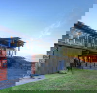 Stanley View Beach House - Hotel Accommodation