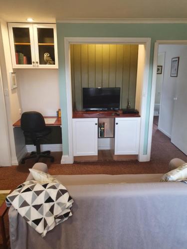 Oaktree Guest House - Hotel Accommodation 2