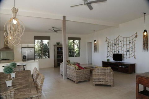 The Boat House - Hotel Accommodation 5