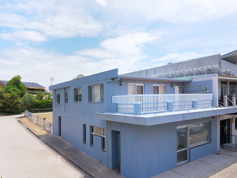 The Loft At Fingal Bay - Hotel Accommodation 2