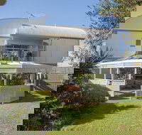 Through the Looking Glass - Hotel Accommodation