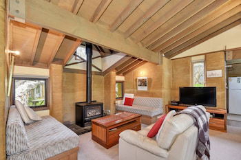 Bidgee Widgee - Hotel Accommodation 3