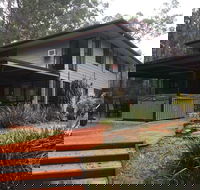 Eatons Hill Retreat - Hotel Accommodation