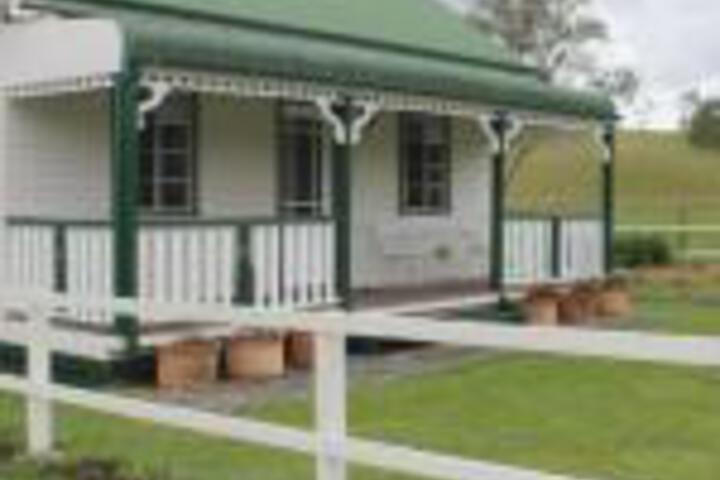 Terrace Creek ACT Hotel Accommodation