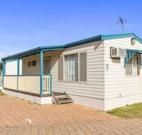 Moana Beach Tourist Park - Hotel Accommodation